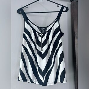 Express zip up in the front loose top.